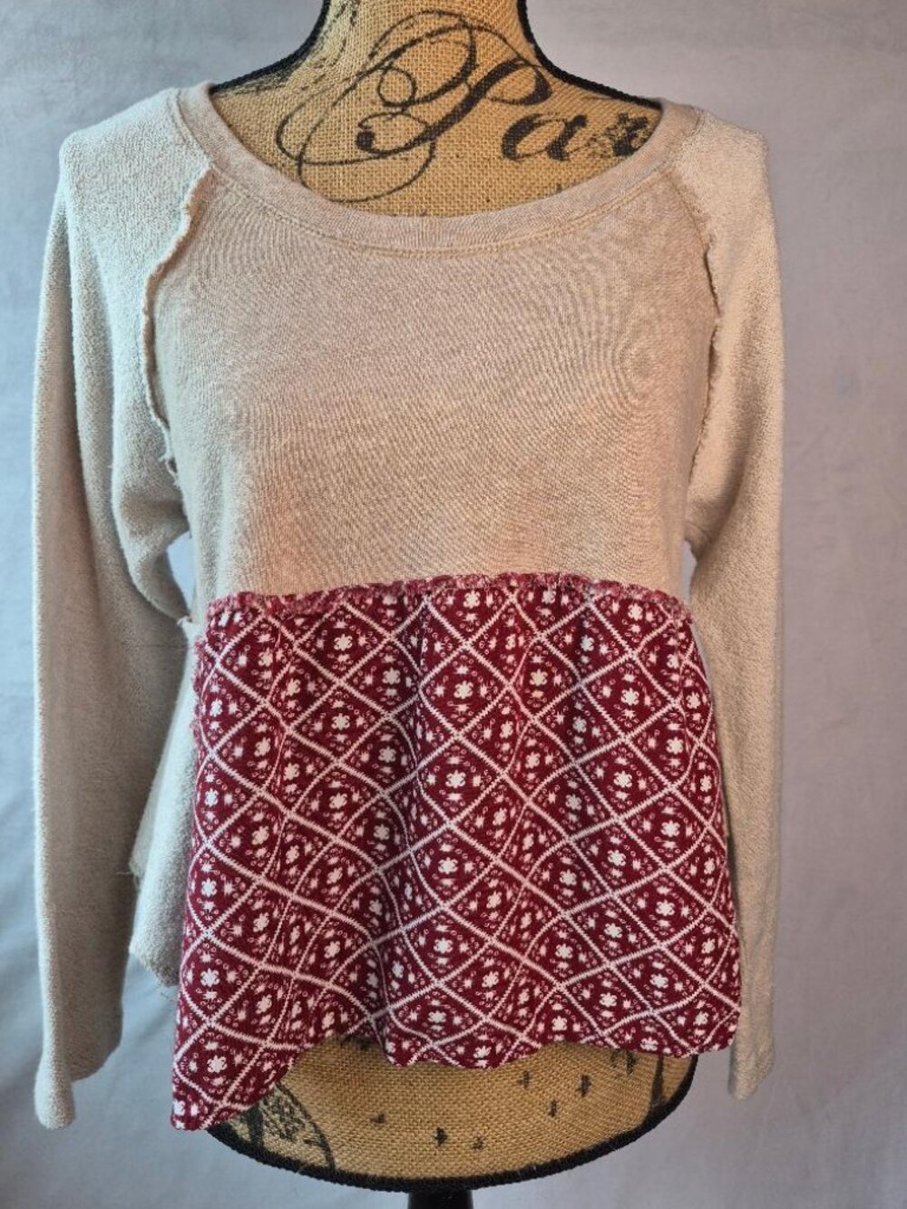 Share In The Beginning Ivory Multi Raw Edges Cropped Long Sleeve Top Small